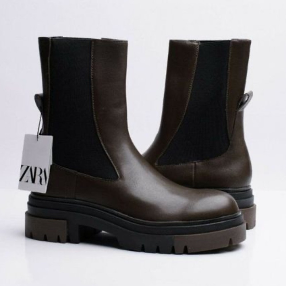 Zara Womens Chelsea Khaki Leather Ankle Boots Lug Soles múltiple size. - Picture 4 of 9